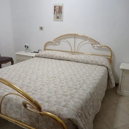 La Tavernetta Del Sole Apartment *